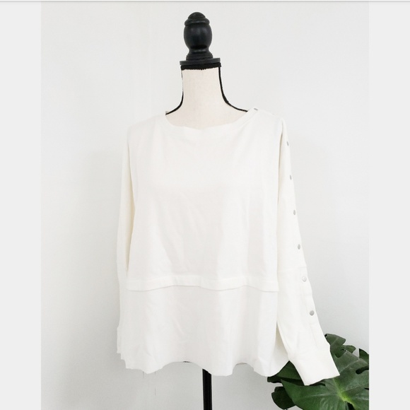 Cupio Sweaters - SALE! NWT CUPIO WHITE SAIL SWEATSHIRT SIZE SMALL